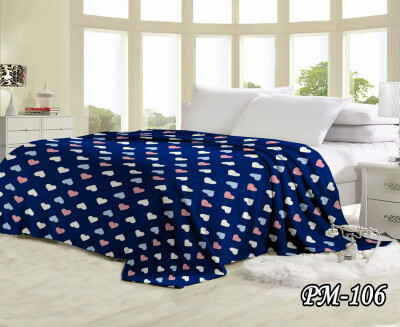 Флісовий плед "Сердечки на синьому фоні" 160х210 см.