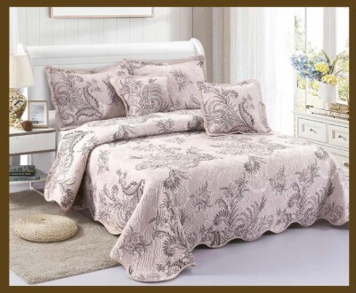 Бавовняне покривало 230х250 см. + 4 наволочки "Ніжно-рожеве"