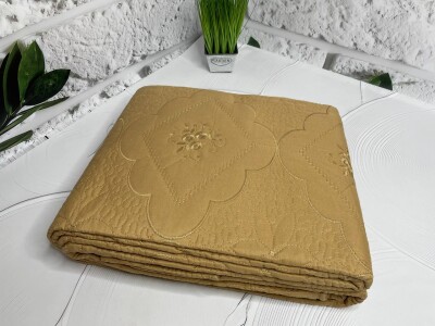 Покривало стьобане + 2 наволочки 50х70 см. 220х240 см. "Капучино"